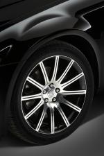 Chrysler 300C S8 2010 года